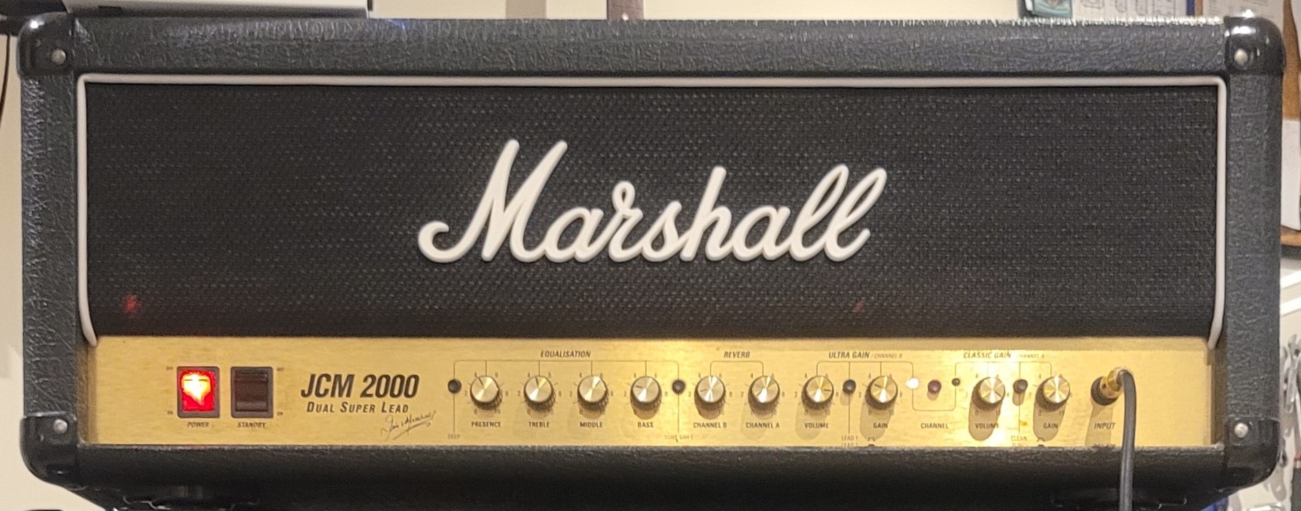 Marshall JCM 2000 DSL100