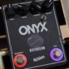 Onyx - canal red